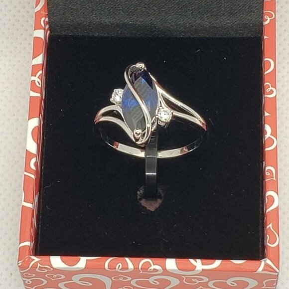 18k White Gold Plated ring with blue gemstone - Picture 1 of 3